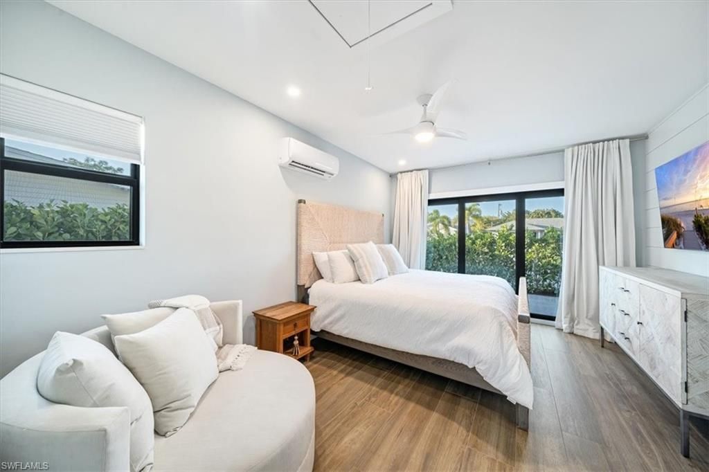 148 1st St, Bonita Springs, FL 34134 Photo