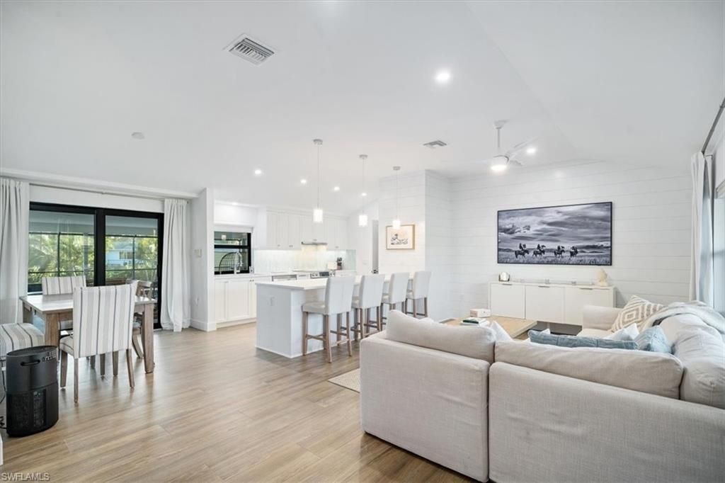 148 1st St, Bonita Springs, FL 34134 Photo