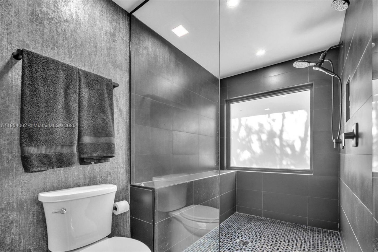 225 E Bayridge Dr, Weston, FL 33326 Photo