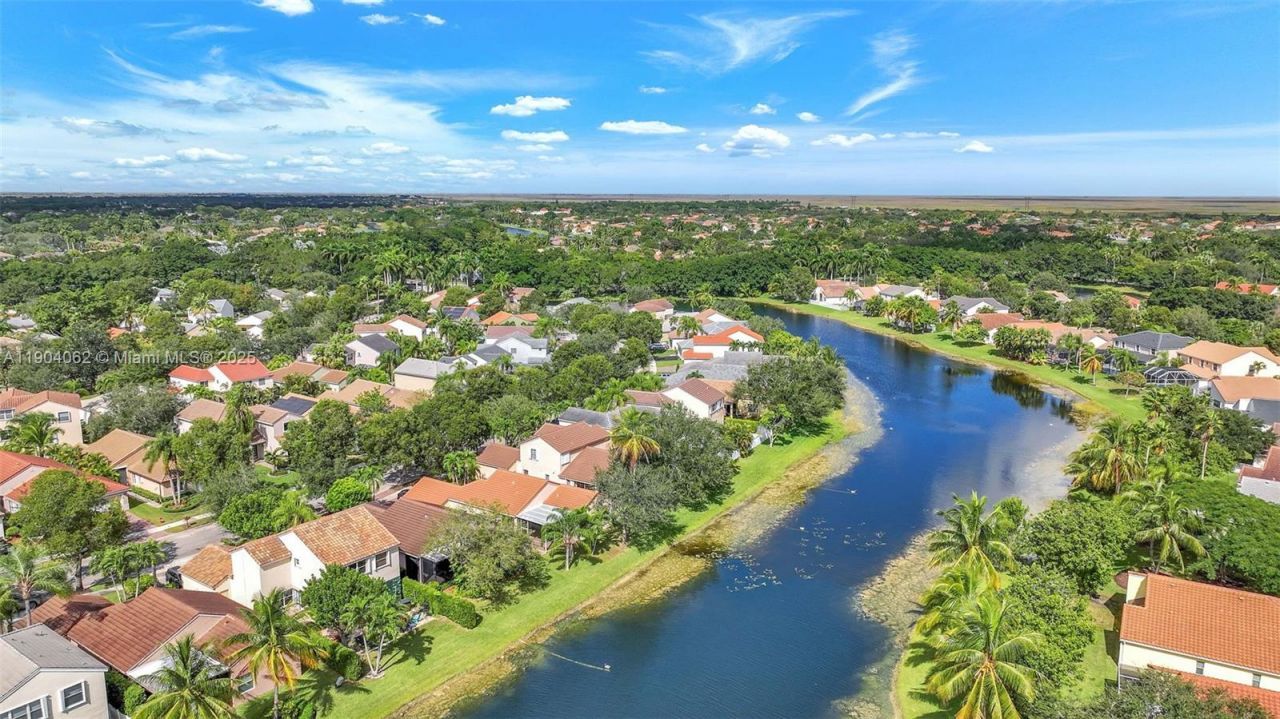 225 E Bayridge Dr, Weston, FL 33326 Photo