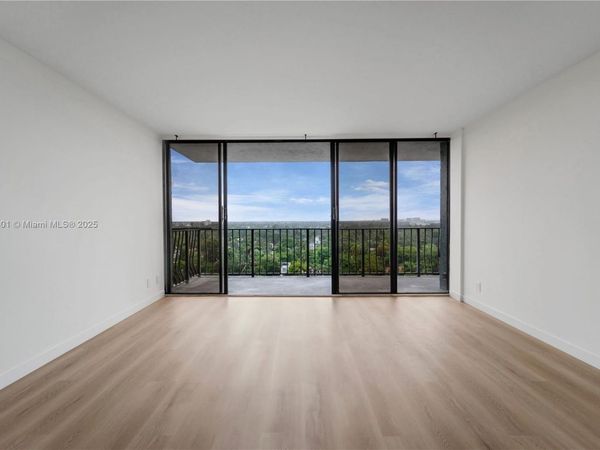 780 NE 69th St, Unit 1004, Miami, FL 33138