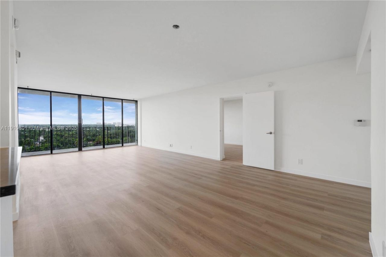 780 NE 69th St, Unit 1004, Miami, FL 33138 Photo