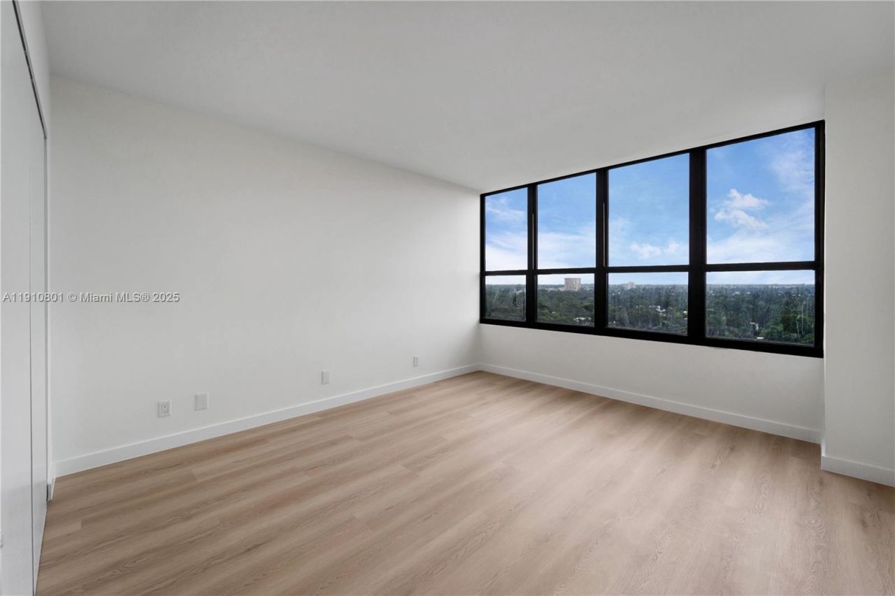 780 NE 69th St, Unit 1004, Miami, FL 33138 Photo