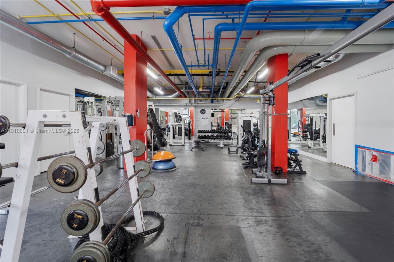 780 NE 69th St, Unit 1004, Miami, FL 33138 Photo