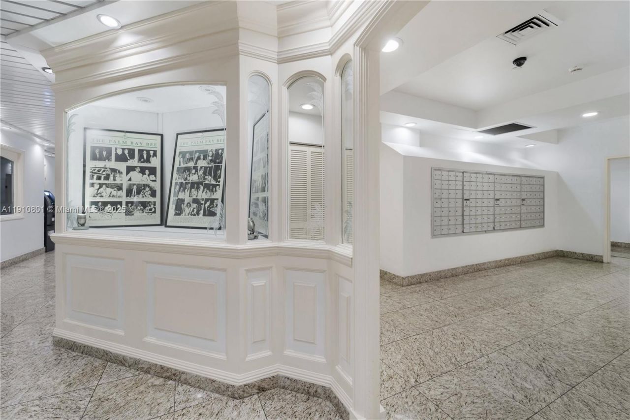 780 NE 69th St, Unit 1004, Miami, FL 33138 Photo