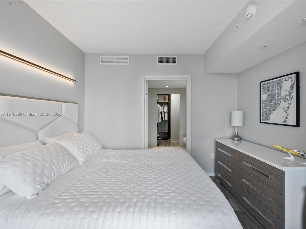 801 S Miami Ave, Unit 4402, Miami, FL 33130 Photo