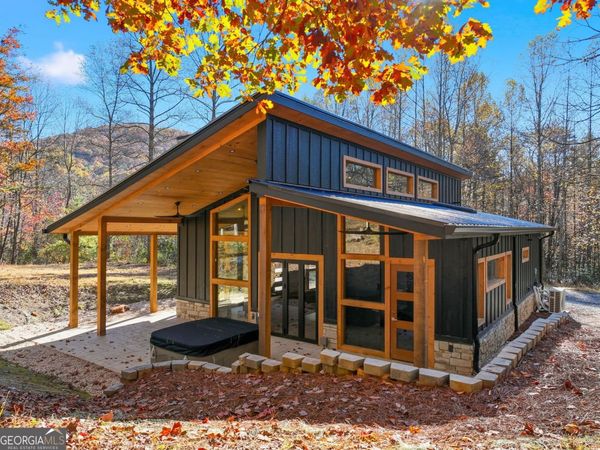 138 Cottonwood Lane, Blue Ridge, GA 30513