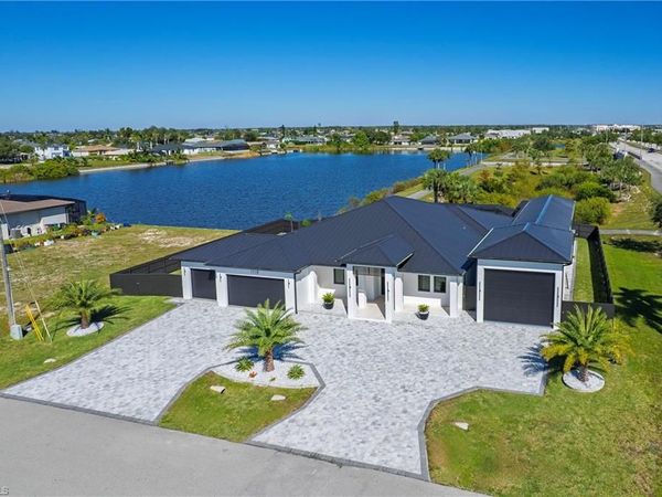 1118 Del Prado BLVD N, CAPE CORAL, FL 33909