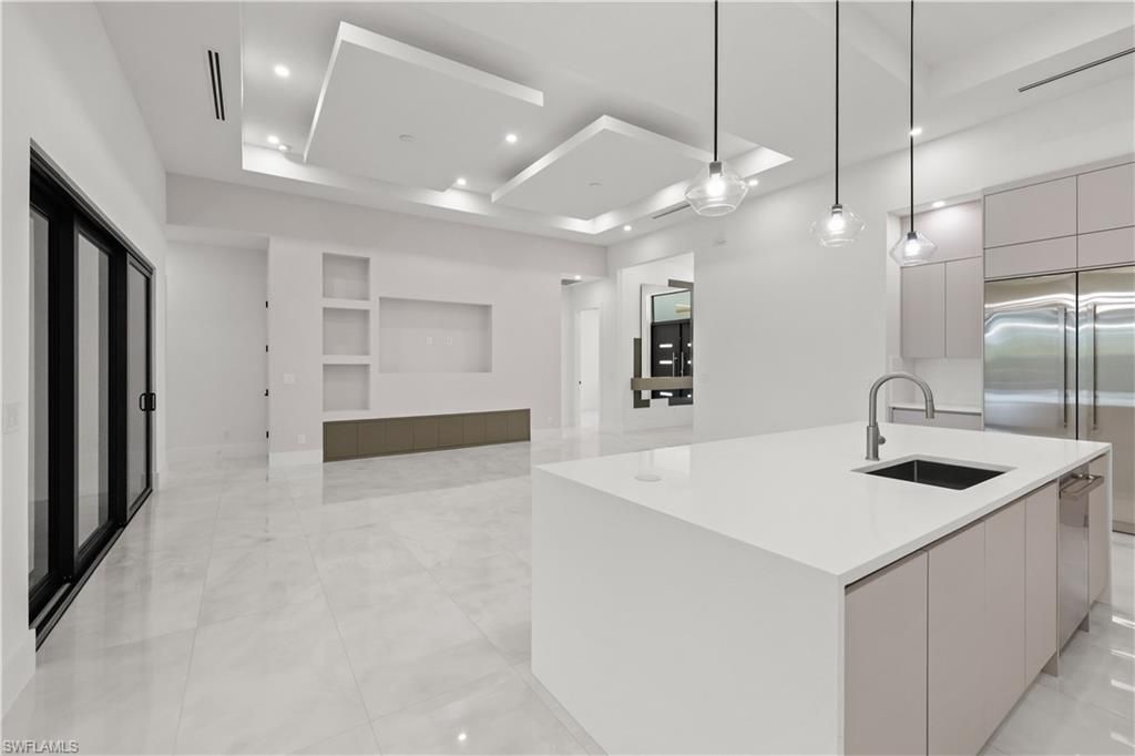 1118 Del Prado Blvd N, Cape Coral, FL 33909 Photo