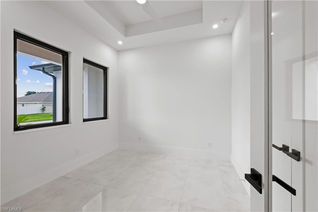 1118 Del Prado Blvd N, Cape Coral, FL 33909 Photo