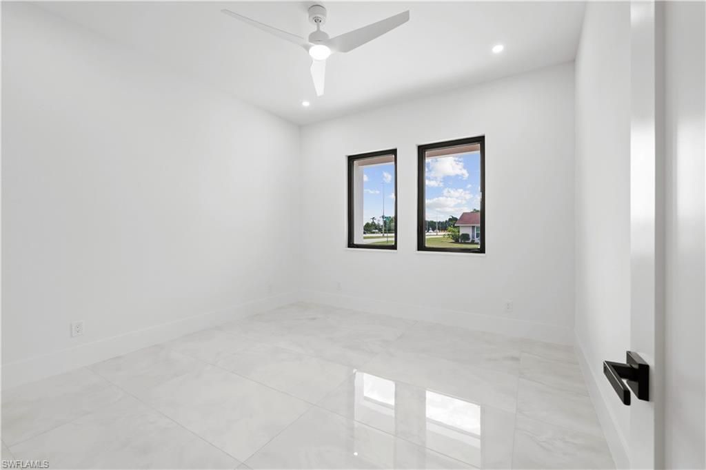 1118 Del Prado Blvd N, Cape Coral, FL 33909 Photo