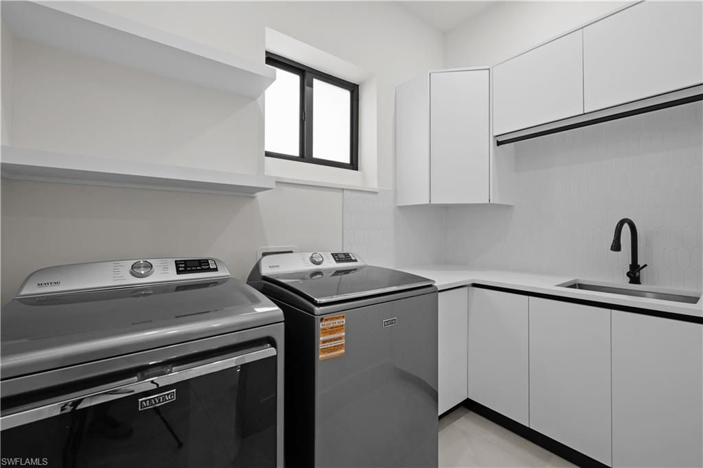 1118 Del Prado Blvd N, Cape Coral, FL 33909 Photo