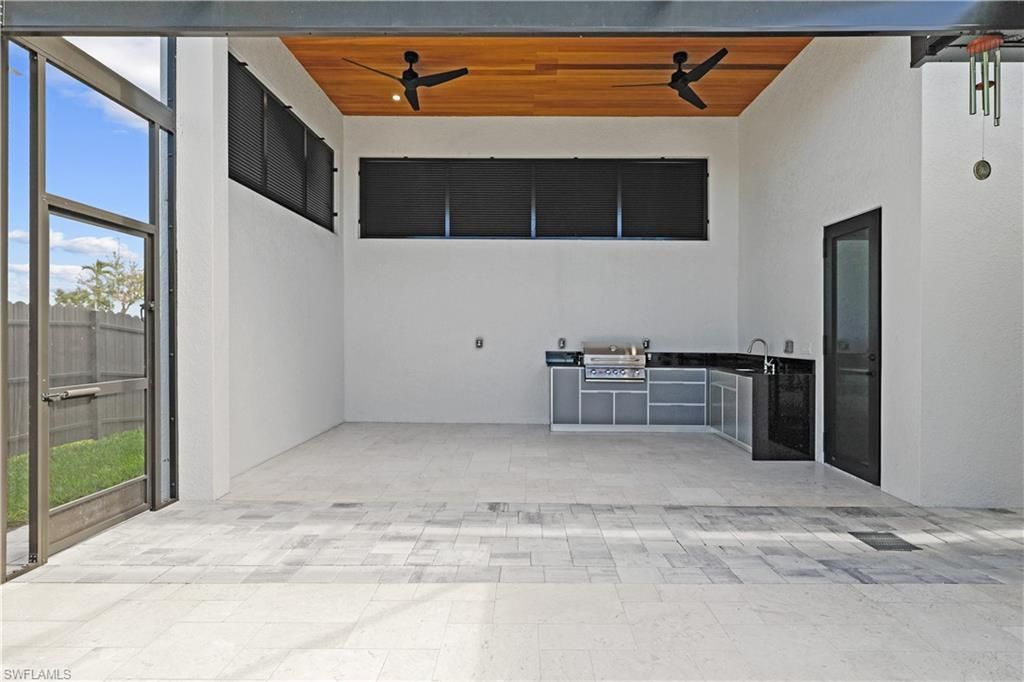 1118 Del Prado Blvd N, Cape Coral, FL 33909 Photo