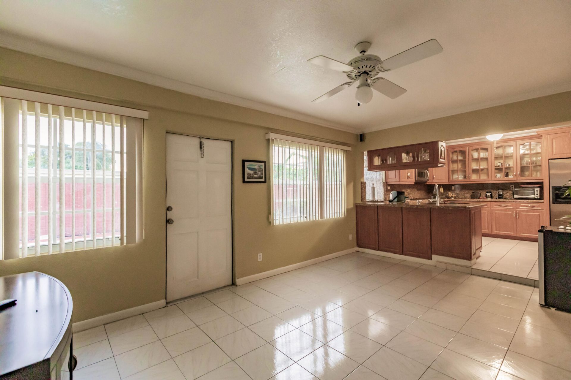 4141 NW 32nd Avenue, Lauderdale Lakes, FL 33309 Photo
