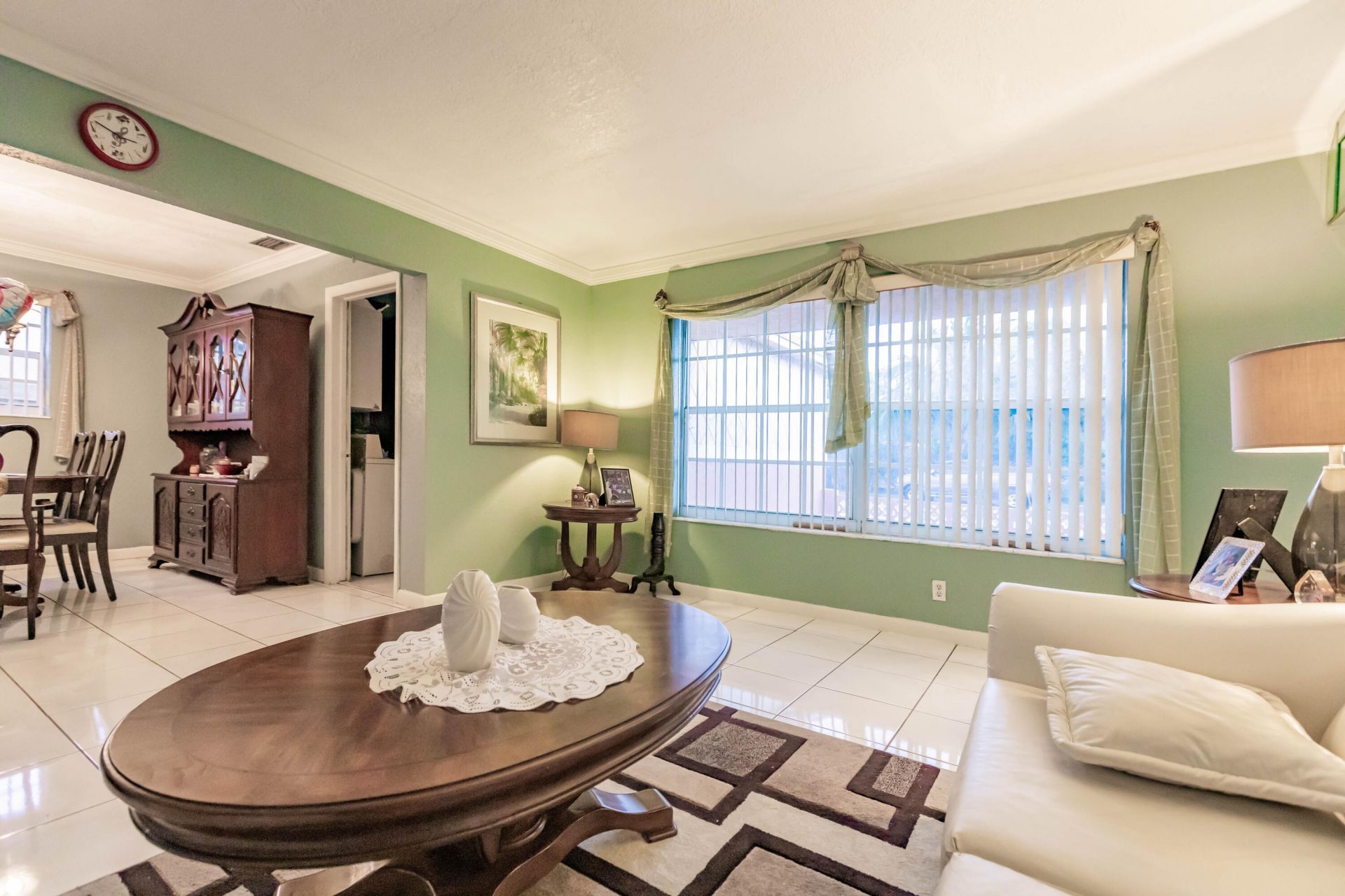 4141 NW 32nd Avenue, Lauderdale Lakes, FL 33309 Photo