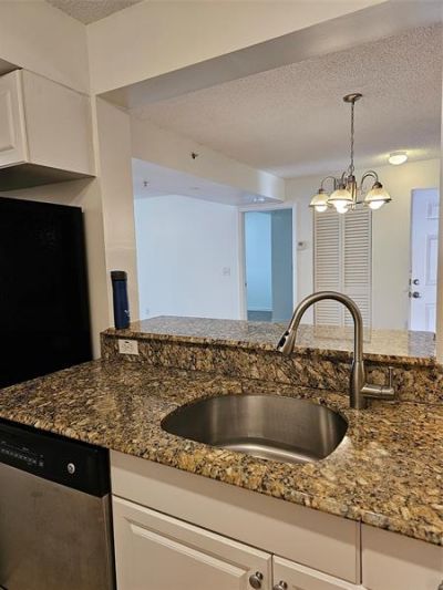 2731 Ocean Club Boulevard, Unit 106, Hollywood, FL 33019 Photo