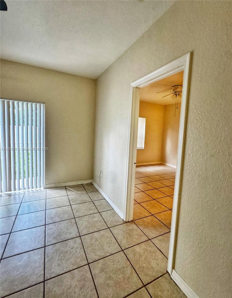 3670 NW 91st Ln, Unit 3670, Sunrise, FL 33351 Photo