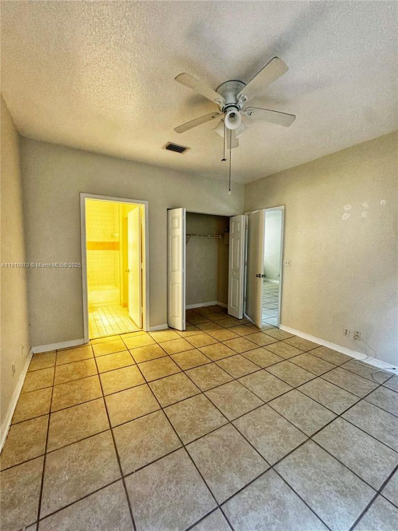 3670 NW 91st Ln, Unit 3670, Sunrise, FL 33351 Photo