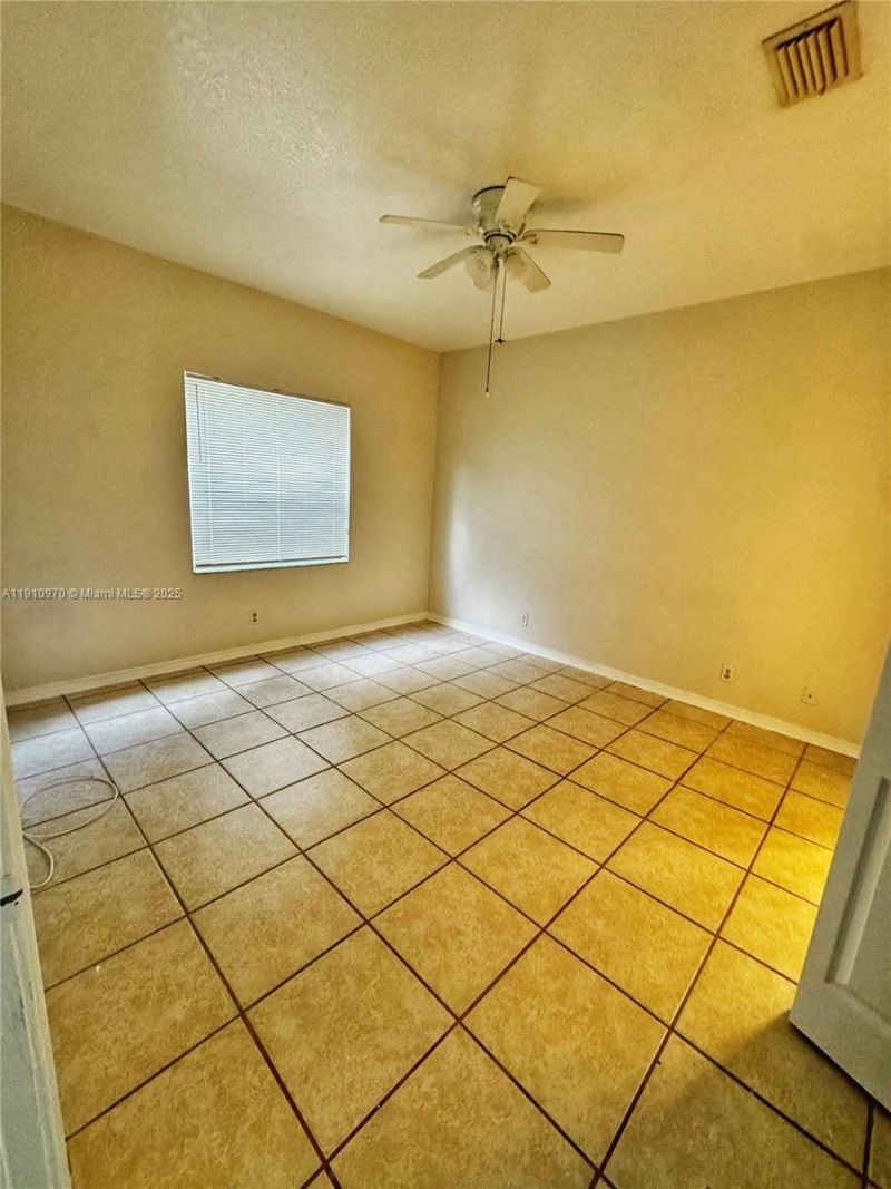 3670 NW 91st Ln, Unit 3670, Sunrise, FL 33351 Photo