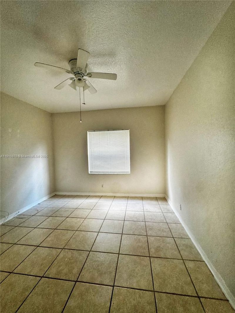 3670 NW 91st Ln, Unit 3670, Sunrise, FL 33351 Photo