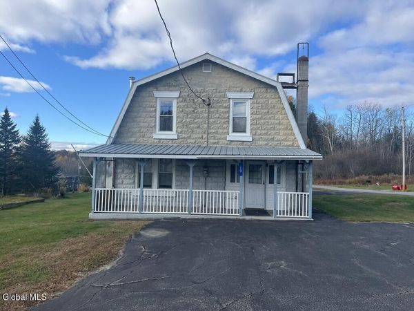 19 Foote Street, Mineville, NY 12956