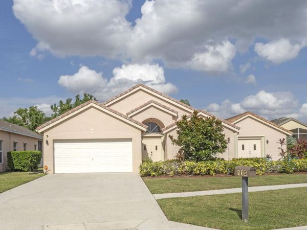 115 Saratoga Boulevard E, Royal Palm Beach, FL 33411