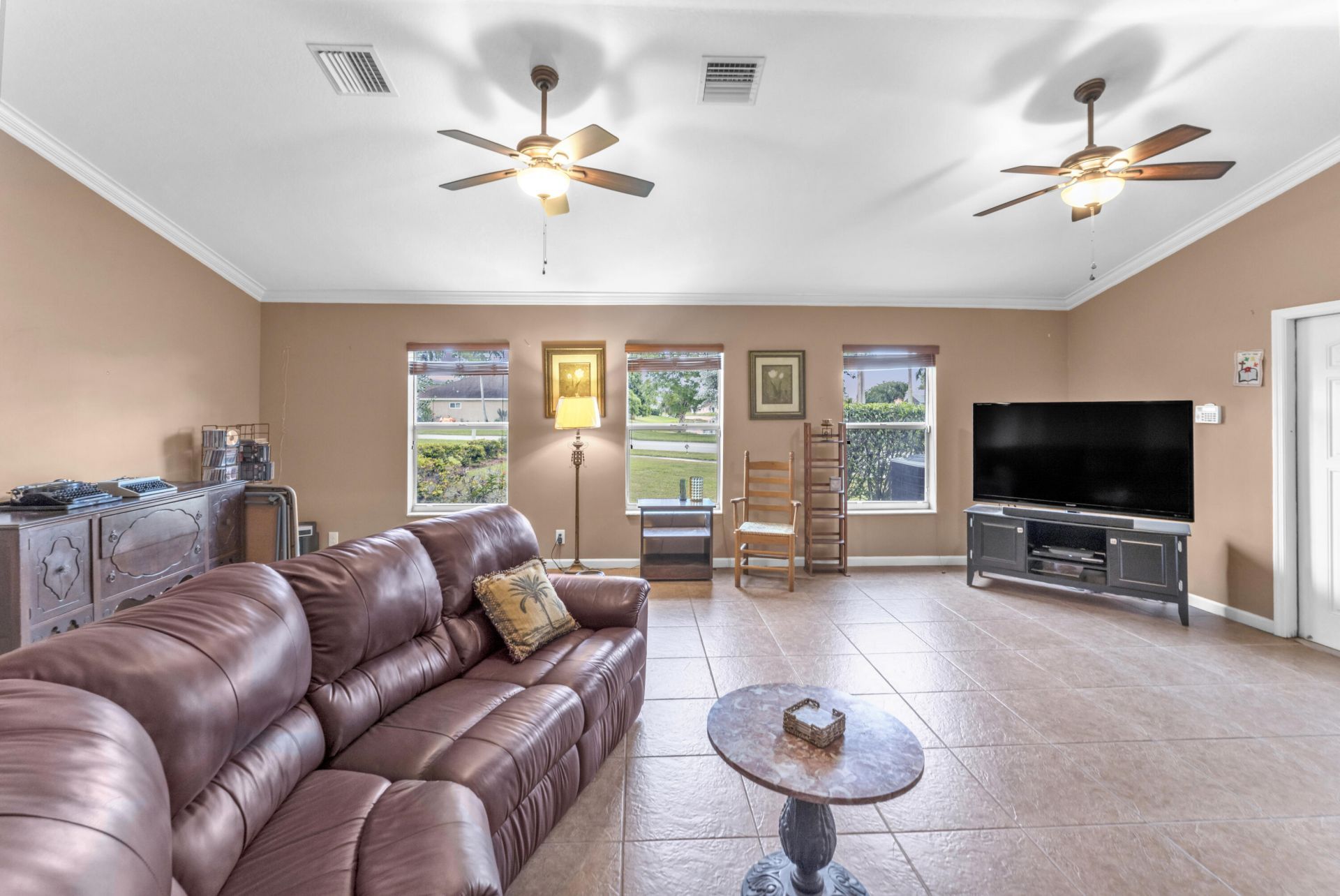 115 Saratoga Boulevard E, Royal Palm Beach, FL 33411 Photo