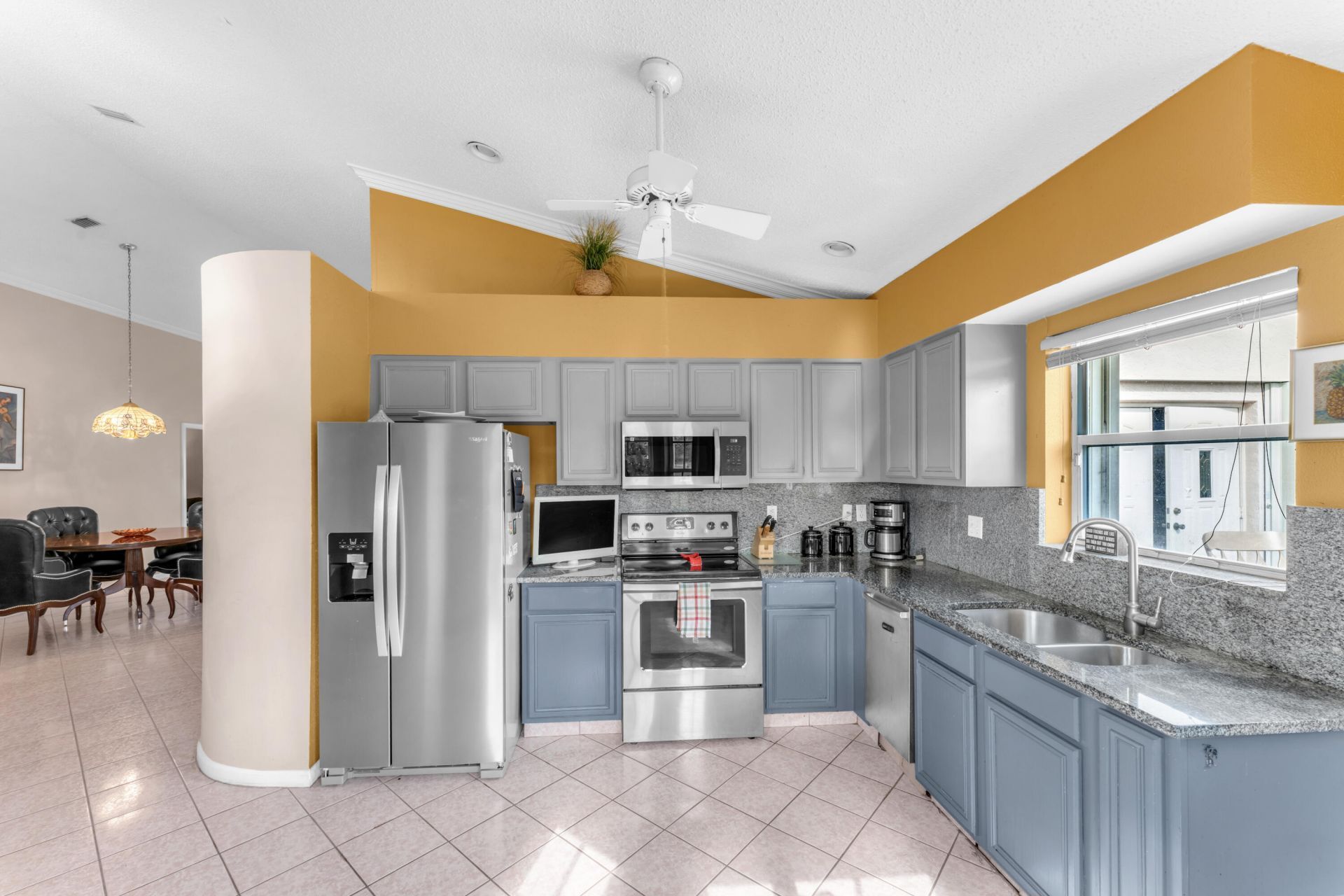 115 Saratoga Boulevard E, Royal Palm Beach, FL 33411 Photo