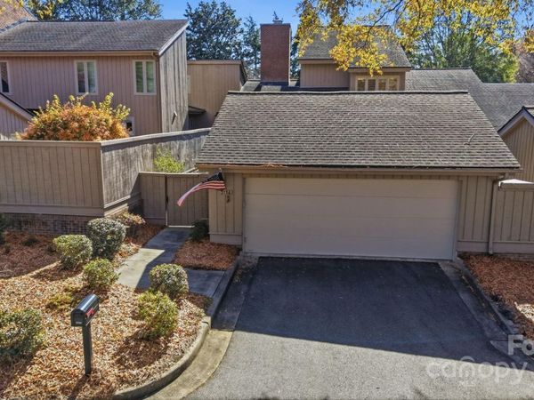 5136 Dunes Court, Charlotte, NC 28226