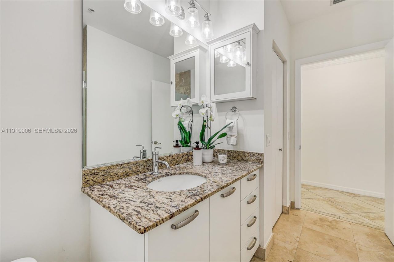 704 N Ocean Blvd, Unit 1001, Pompano Beach, FL 33062 Photo