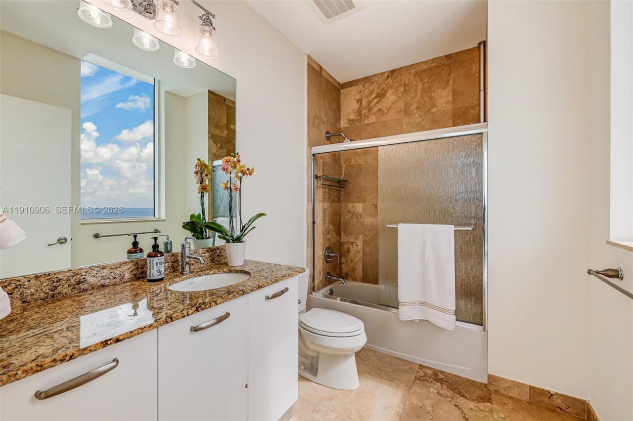 704 N Ocean Blvd, Unit 1001, Pompano Beach, FL 33062 Photo