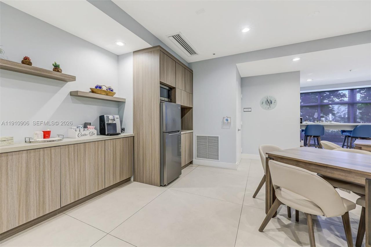 704 N Ocean Blvd, Unit 1001, Pompano Beach, FL 33062 Photo