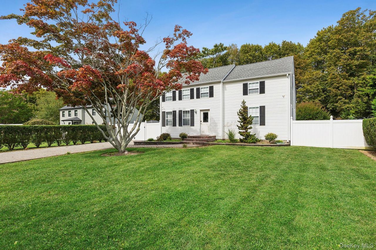 210 Bennet Road, Greenport, NY 11944 Main Photo