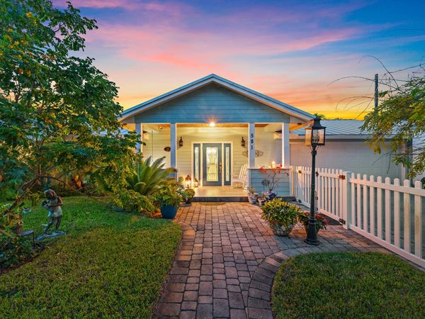 581 SW Timber Trail, Stuart, FL 34997