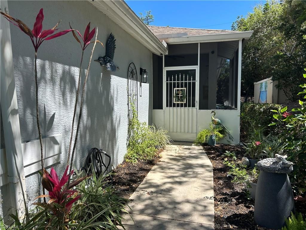 20699 Country Barn Dr, Estero, FL 33928 Photo