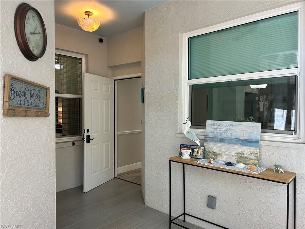 20699 Country Barn Dr, Estero, FL 33928 Photo