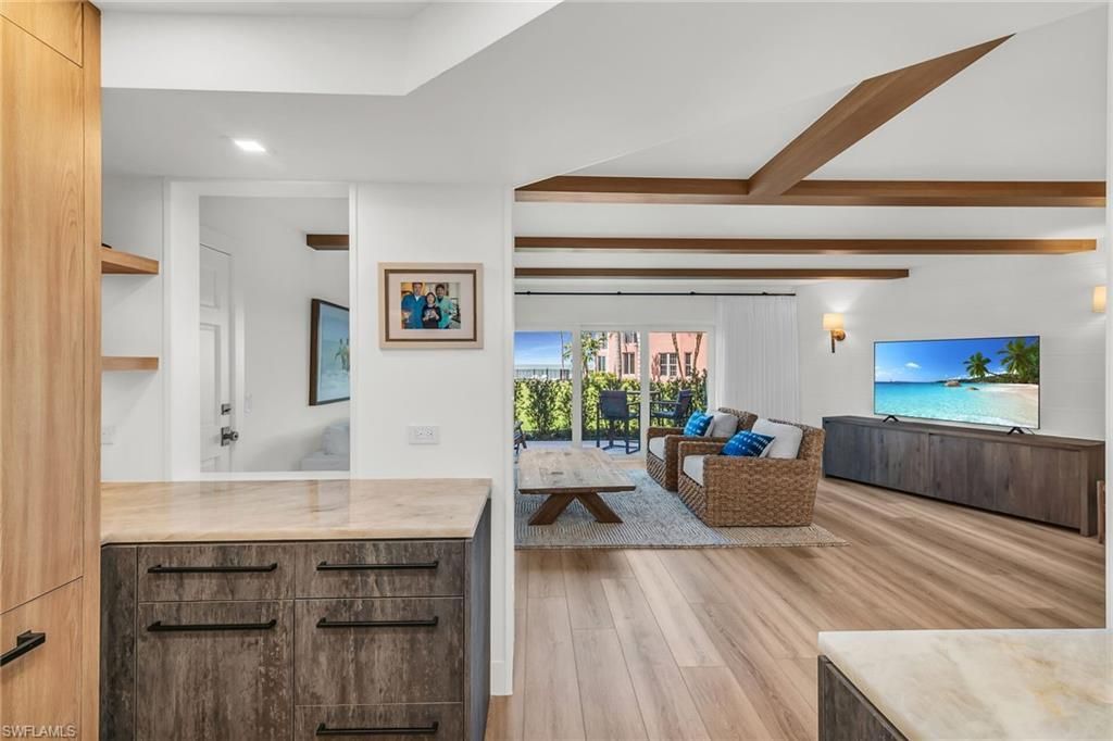 2401 Gulf Shore Blvd N, Unit 13, Naples, FL 34103 Photo