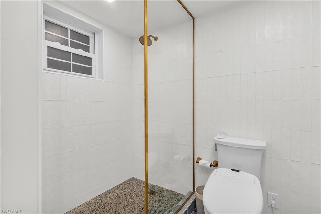 2401 Gulf Shore Blvd N, Unit 13, Naples, FL 34103 Photo