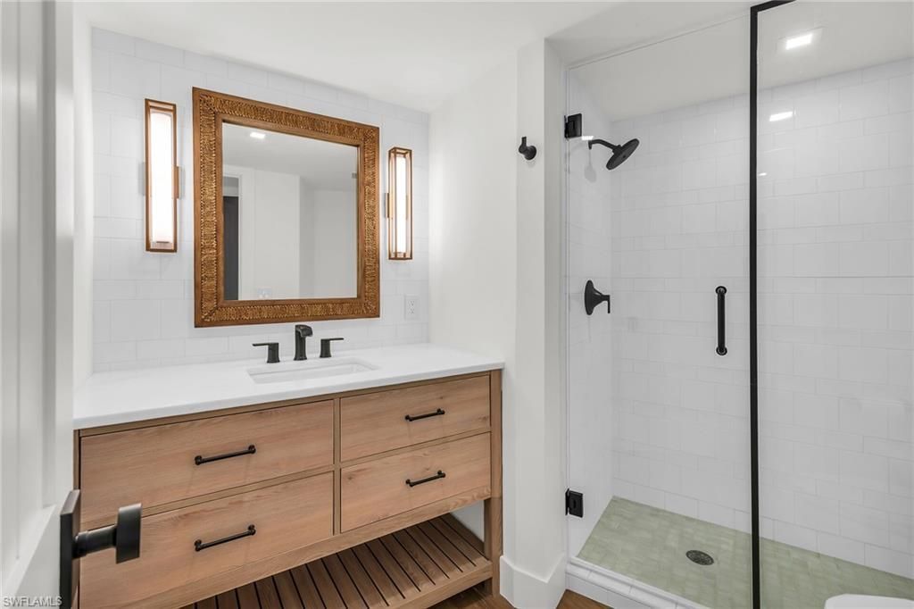 2401 Gulf Shore Blvd N, Unit 13, Naples, FL 34103 Photo