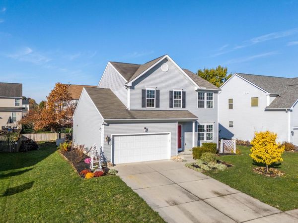 5652 Platinum Drive, Grove City, OH 43123