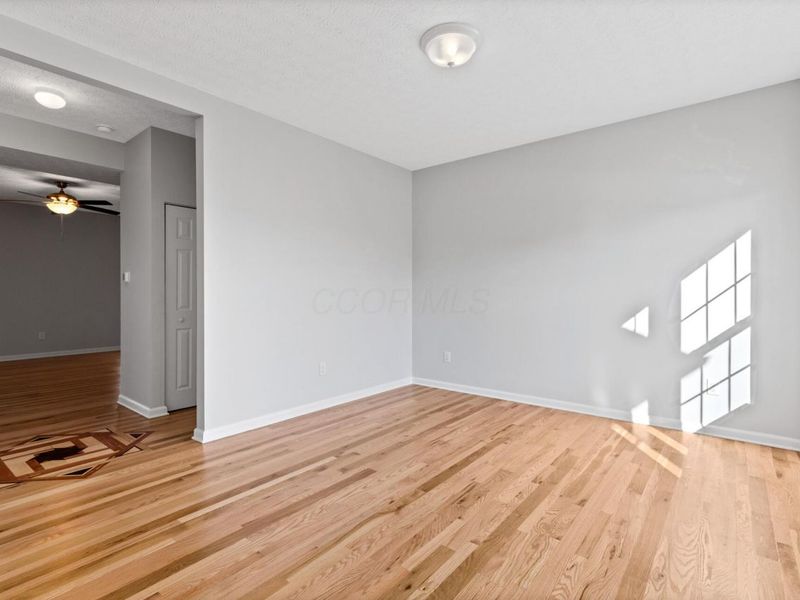 5652 Platinum Drive, Grove City, OH 43123 Photo 10