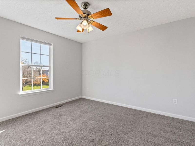 5652 Platinum Drive, Grove City, OH 43123 Photo 32