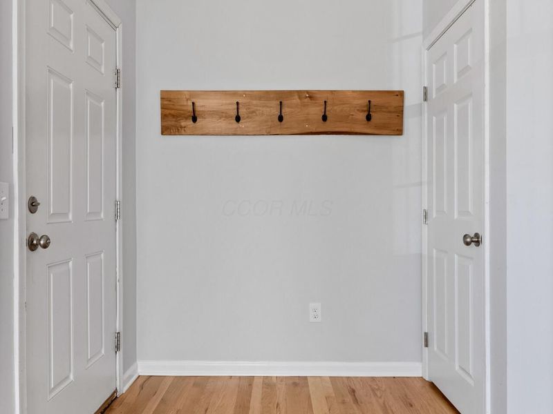 5652 Platinum Drive, Grove City, OH 43123 Photo 9