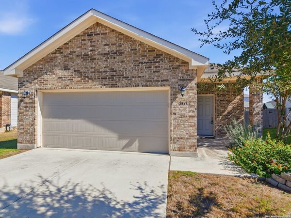 2437 Ranger, Seguin, TX 78155