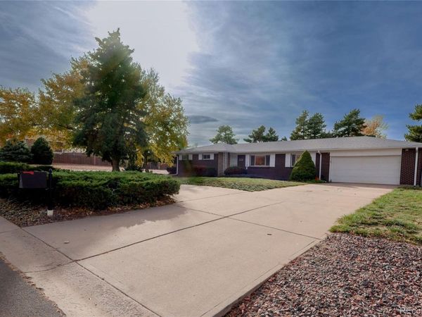 14891 E Jefferson Avenue, Aurora, CO 80014