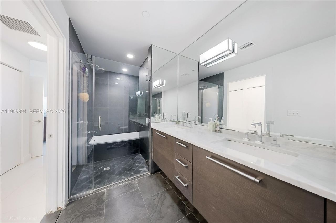 900 Biscayne Blvd, Unit 2602, Miami, FL 33132 Photo