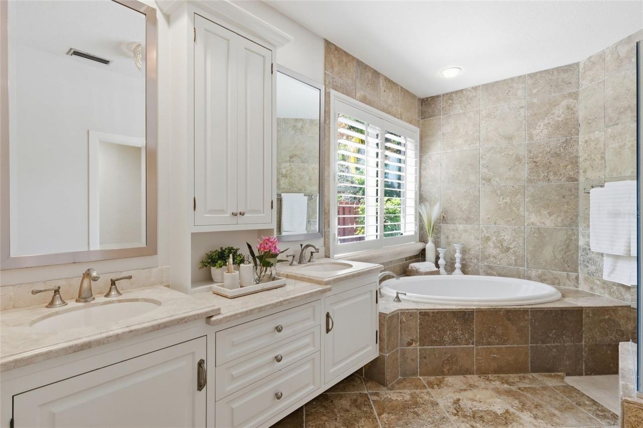 4946 Brywill Circle, Sarasota, FL 34234 Photo