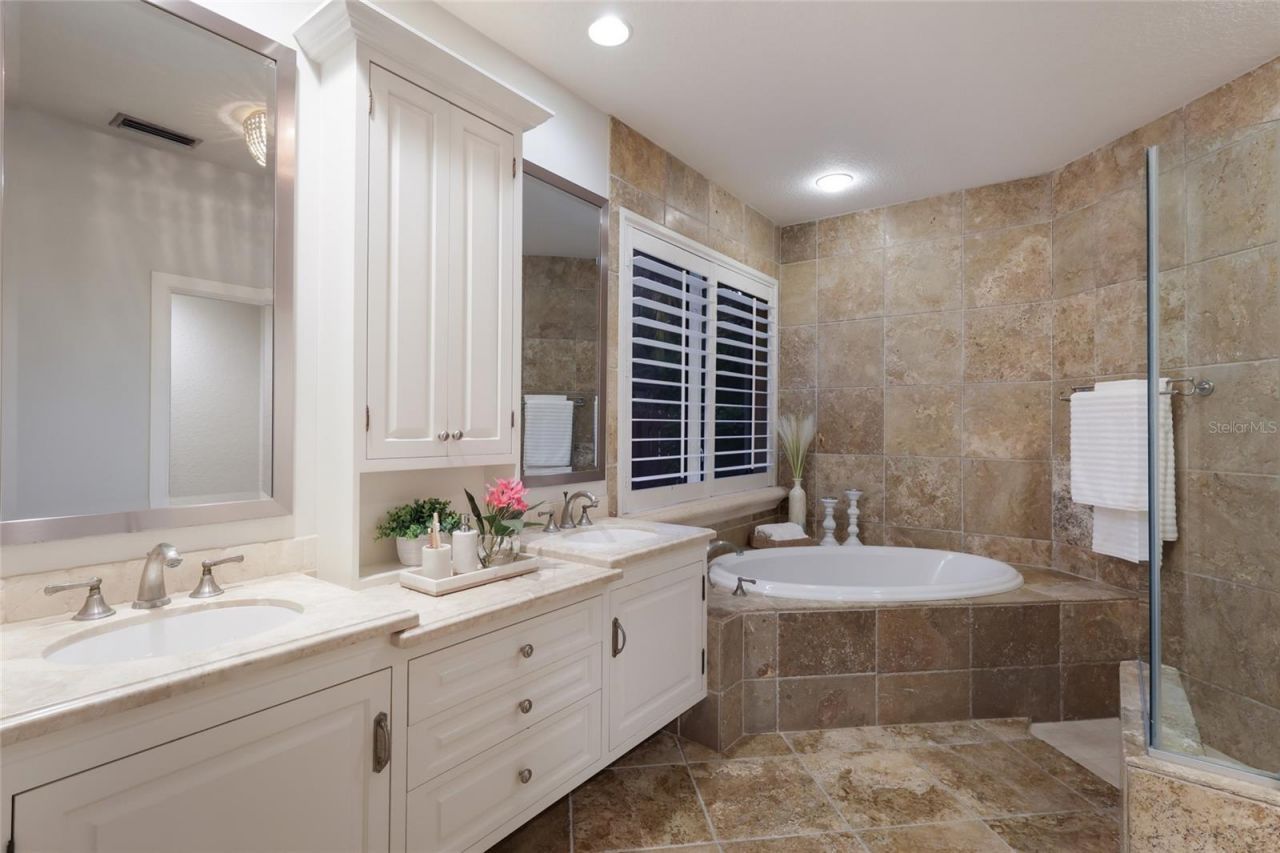 4946 Brywill Circle, Sarasota, FL 34234 Photo