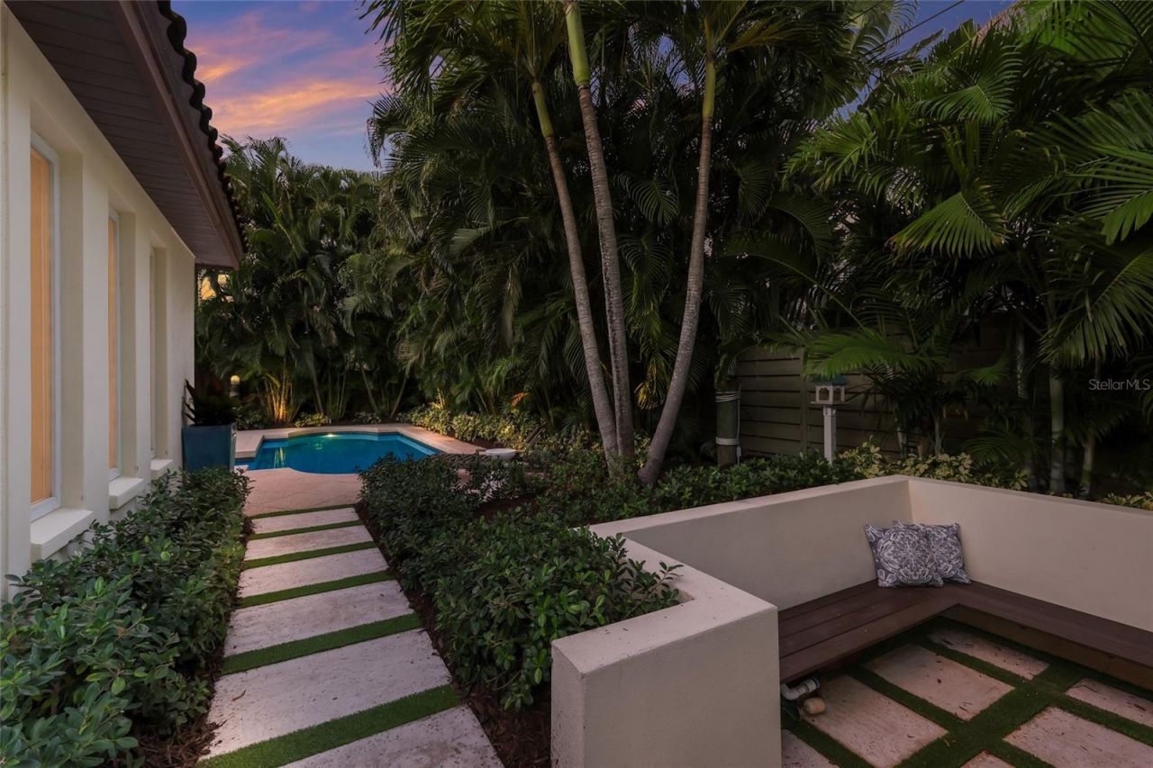 4946 Brywill Circle, Sarasota, FL 34234 Photo