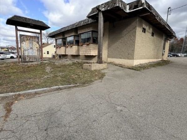 1272 Washington St, Stoughton, MA 02072